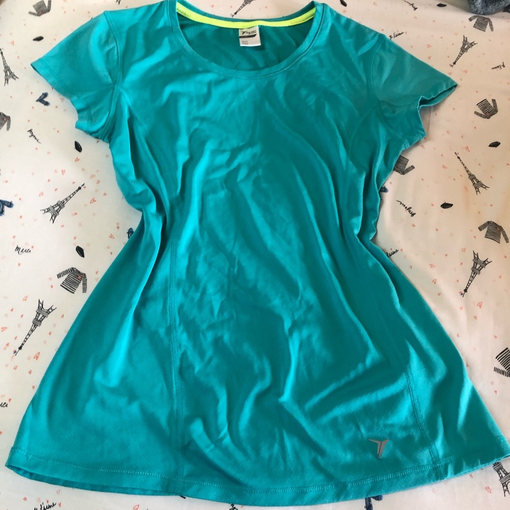 Old Navy Short Sleeves Shirt